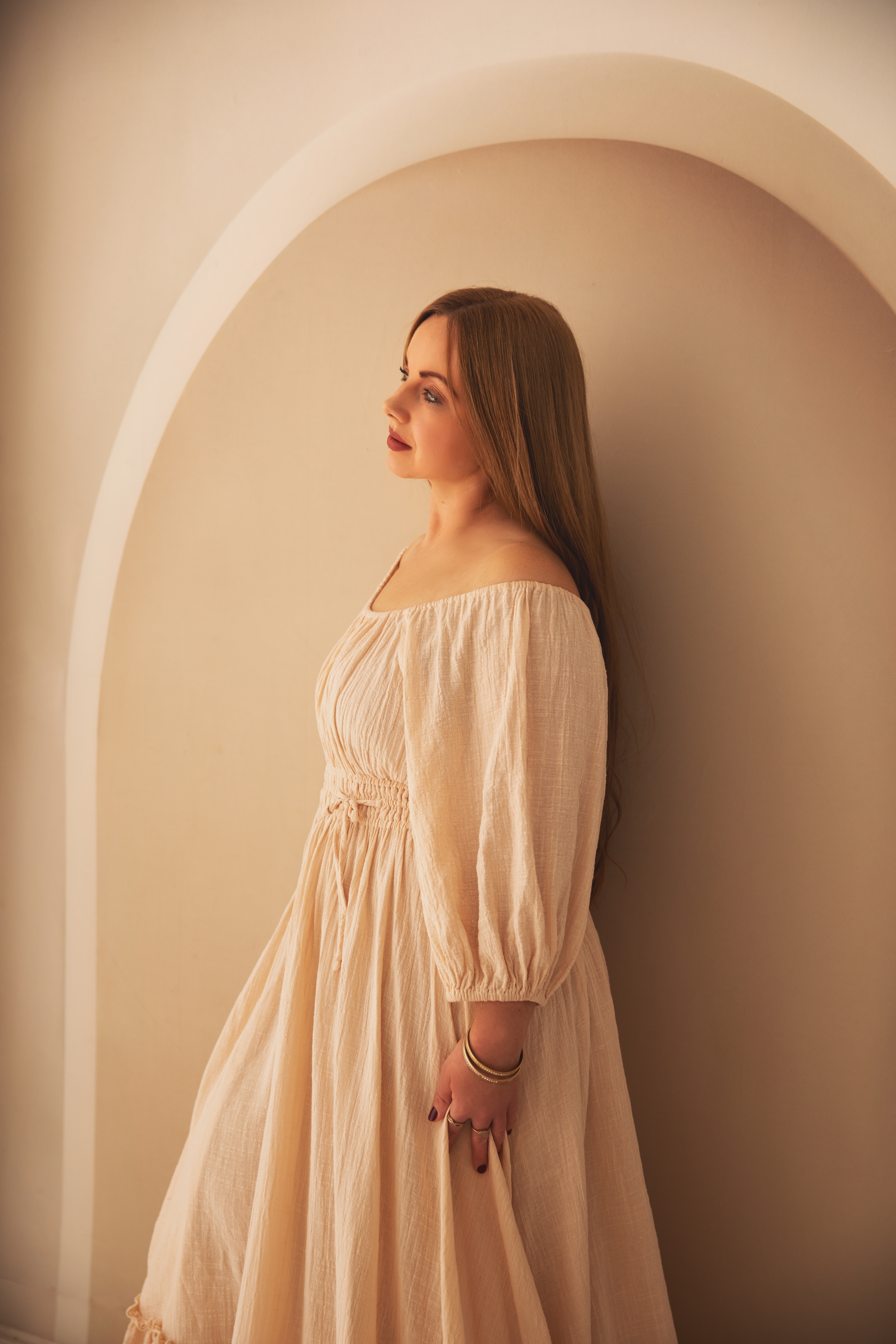 Maternity style guide portrait