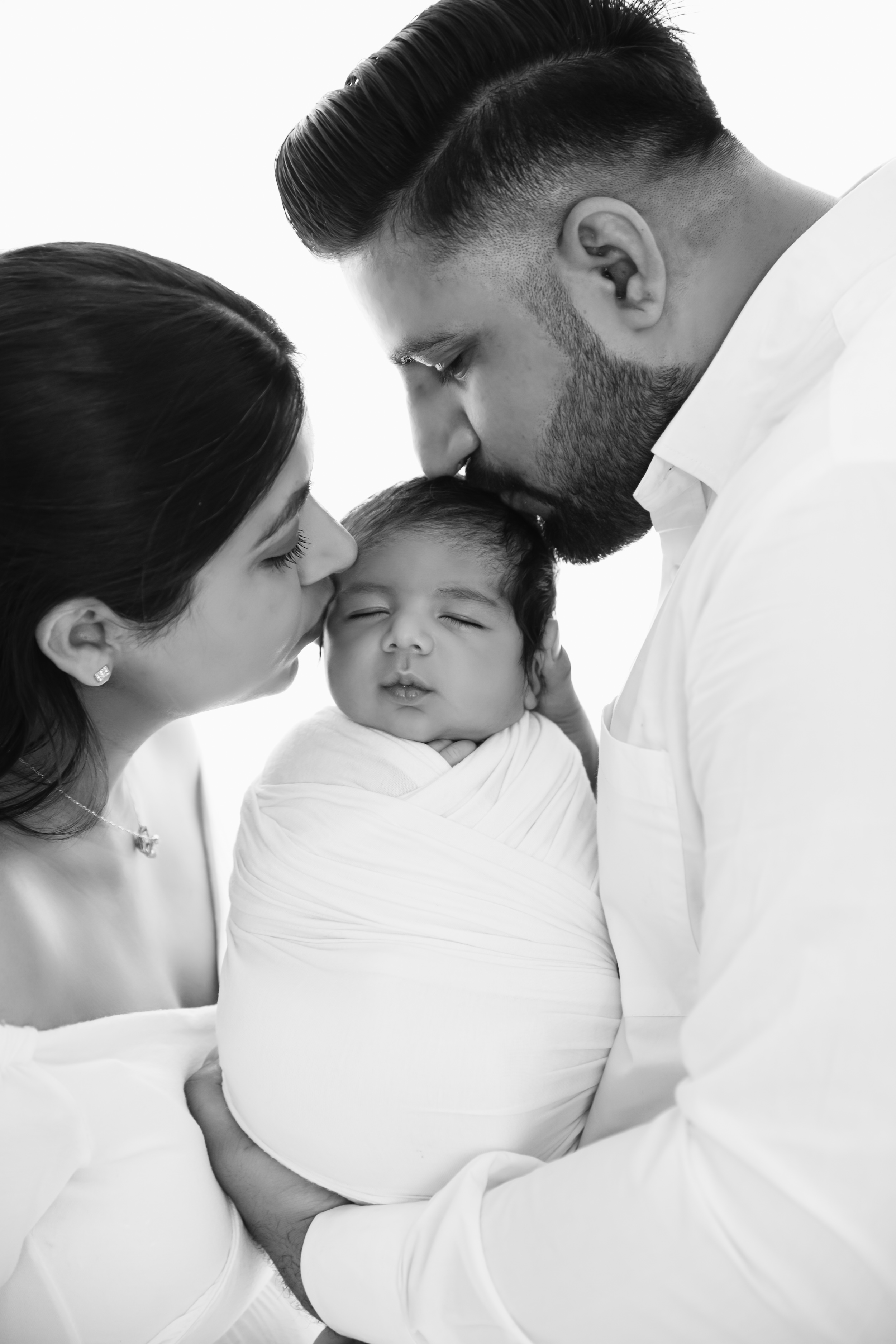 Outdoor maternity session